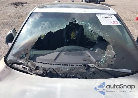 2015 Hyundai Veloster z USA, uszkodzony, nr VIN KMHTC6AD8FU244713